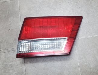 05-08 Honda Odyssey Inner Taillight R