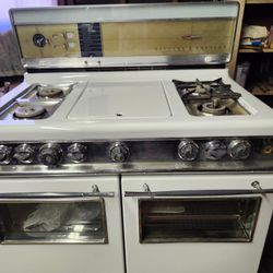Vintage Gafflers & Settlers Gas Stove