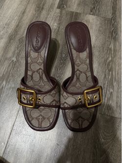 used coach kitten heels