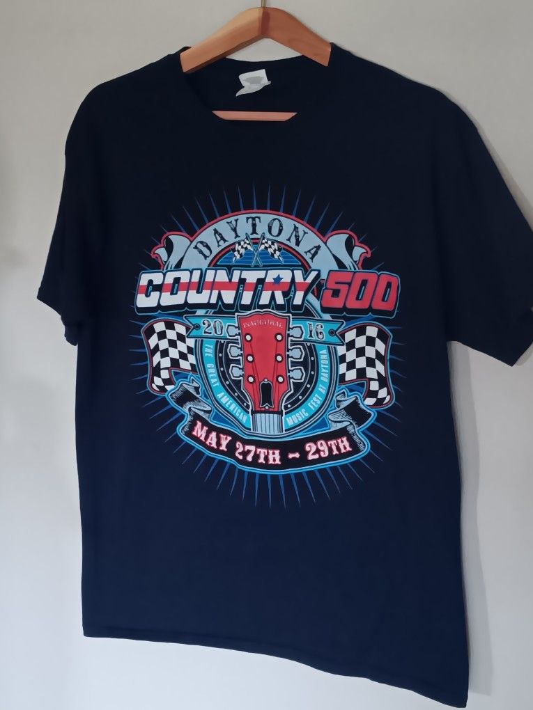 Daytona Country 500 Concert Tshirt Large