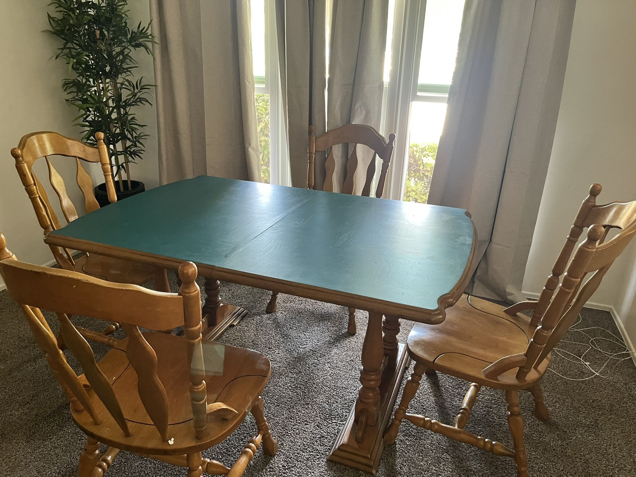 FREE Dining Room Table