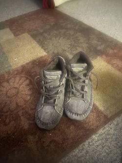 Women’s Brown Sketchers Moccasins: /Size 8 : Cash Only