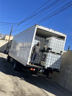 Ibc Container 275 Gallons 330 Gallons Tanks  Metal Caged.  🚛Delivery Service Available 