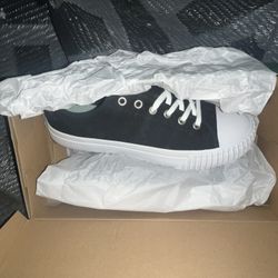 New PF Flyers size 9