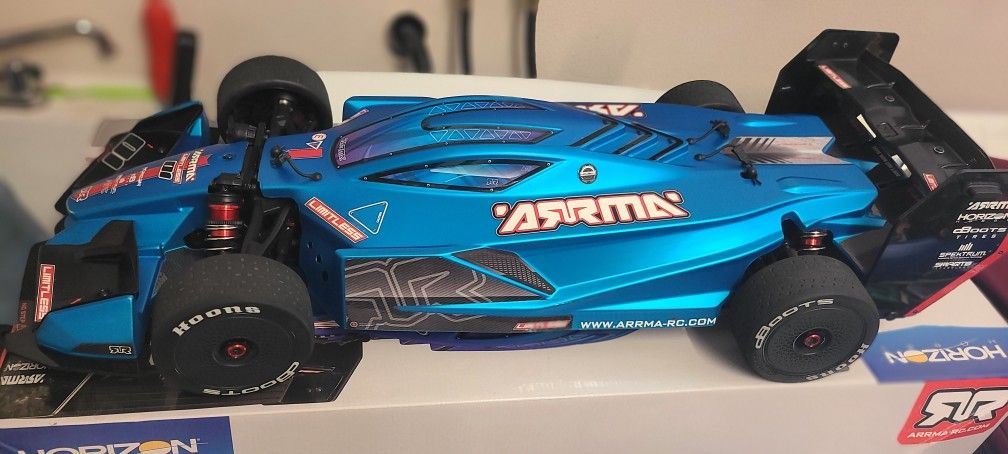 ARRMA LIMITLESS