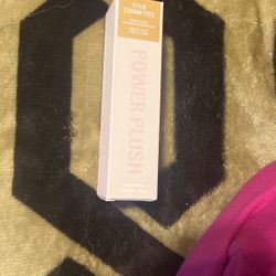 Kylie Jenner Foundation 