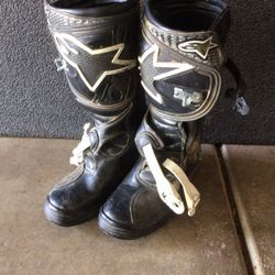 Dirt Bike Riding Gear