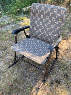Outdoor Rocking Brown Chair Camping Patio Lawn Concert Folding Lightly Padded Arms Fabric Metal up to 300#