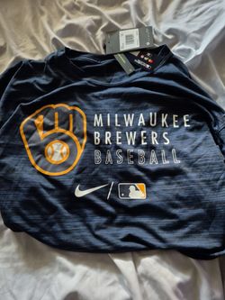 Nike Dri-Fit Milwaukee Brewers t-shirt
