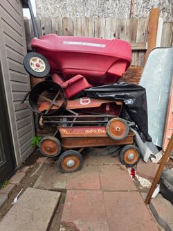 Radio flyer wagons