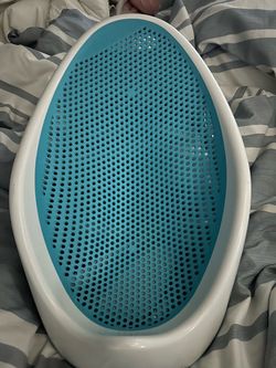Baby bathtub