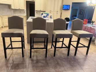 4 bar stools ($100 for all) AS IS CONDITION