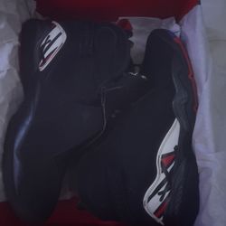 Jordan 8 Playoffs Size 8