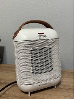 De'Longhi Compact Ceramic Heater