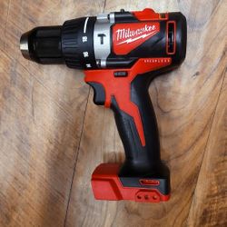 Milwaukee M18 18-Volt 1/2" Brushless Hammer Drill/Driver