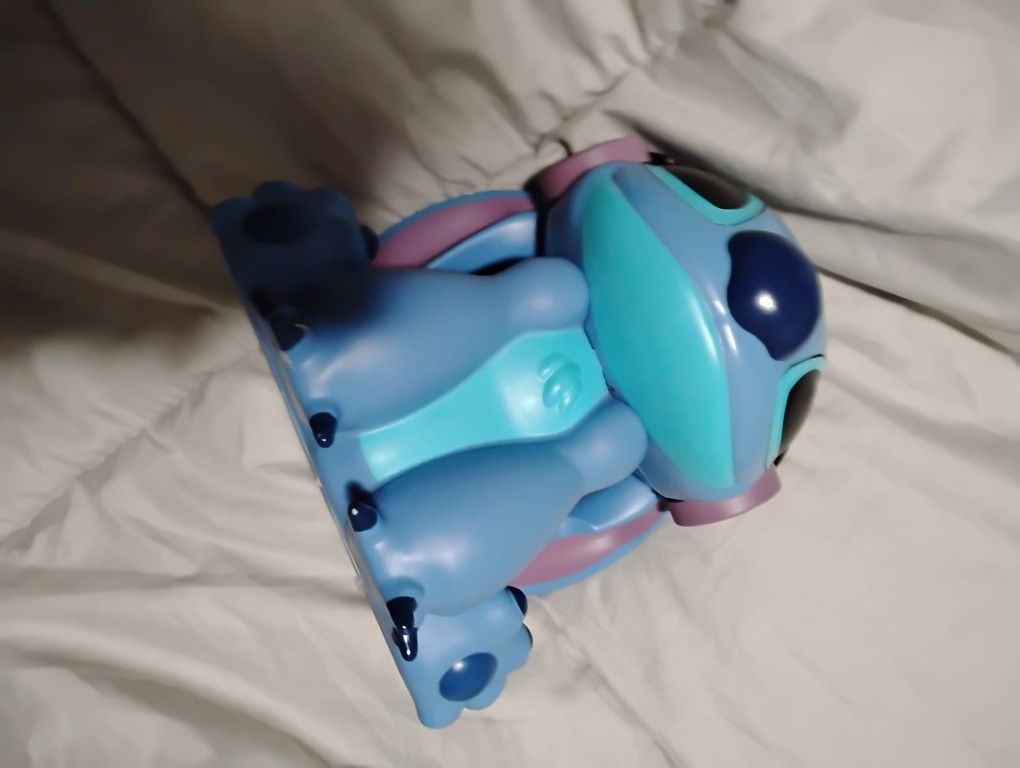 Stitch Bluetooth Speaker