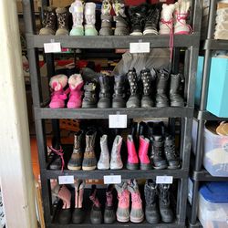 ❄️Snow gear❄️All sizes Kids Adult snow jacket, pants, bibs, boots, gloves and socks