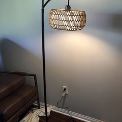 Floor Lamp 