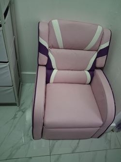 Kids recliner