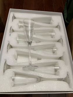 4oz Martini Glasses Set of 8, champagne glasses,Crystal Cocktail Glasses, Long stem Sparkling Wine glasses for Party, Restaurant, Bar, Wine Toasting, 