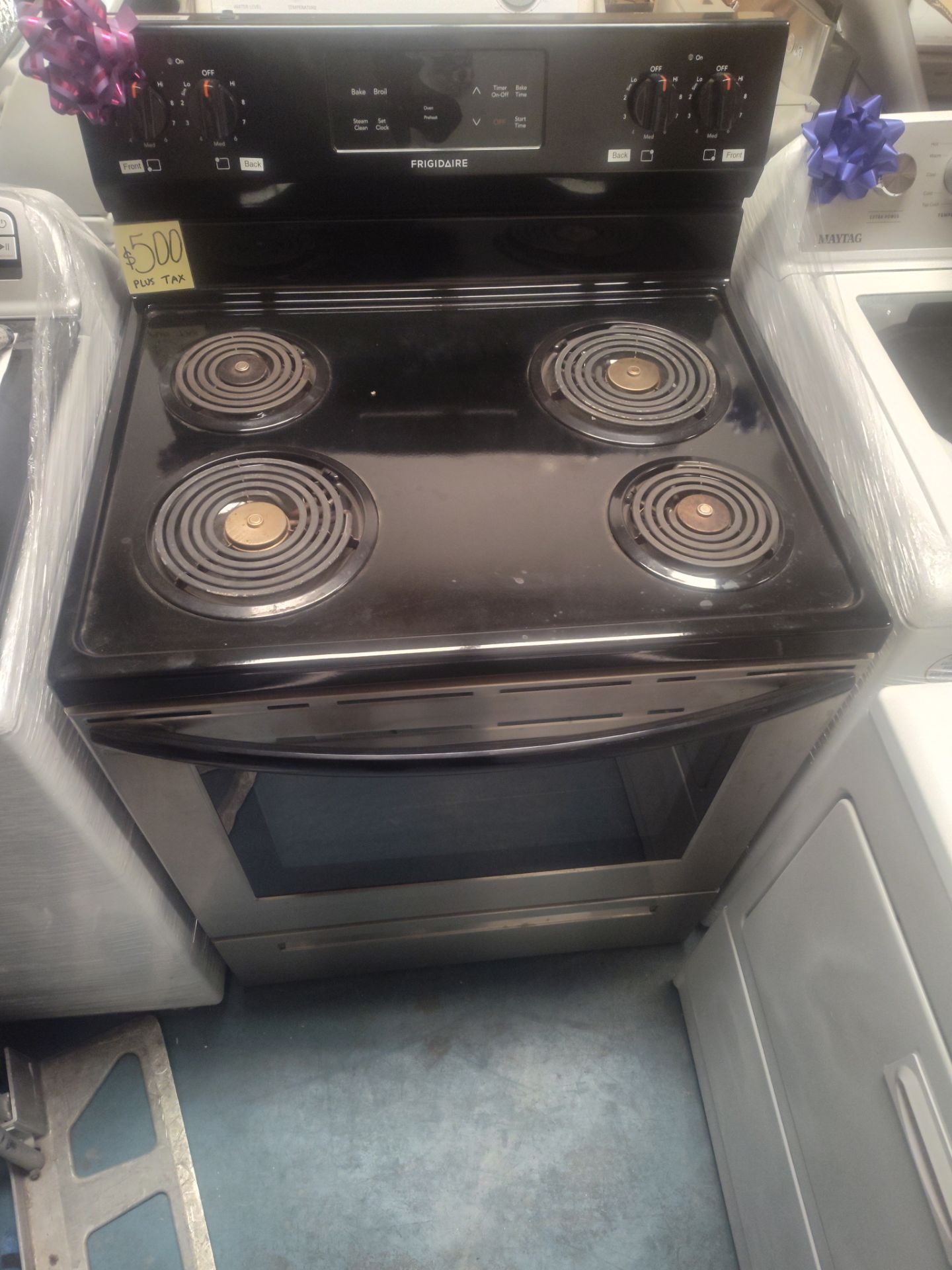 Frigidaire electric range 4 burner with oven stainless steel and black