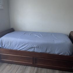 Twin Trundle Bed 