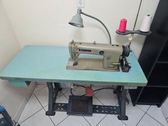 Industrial Sewing Machine