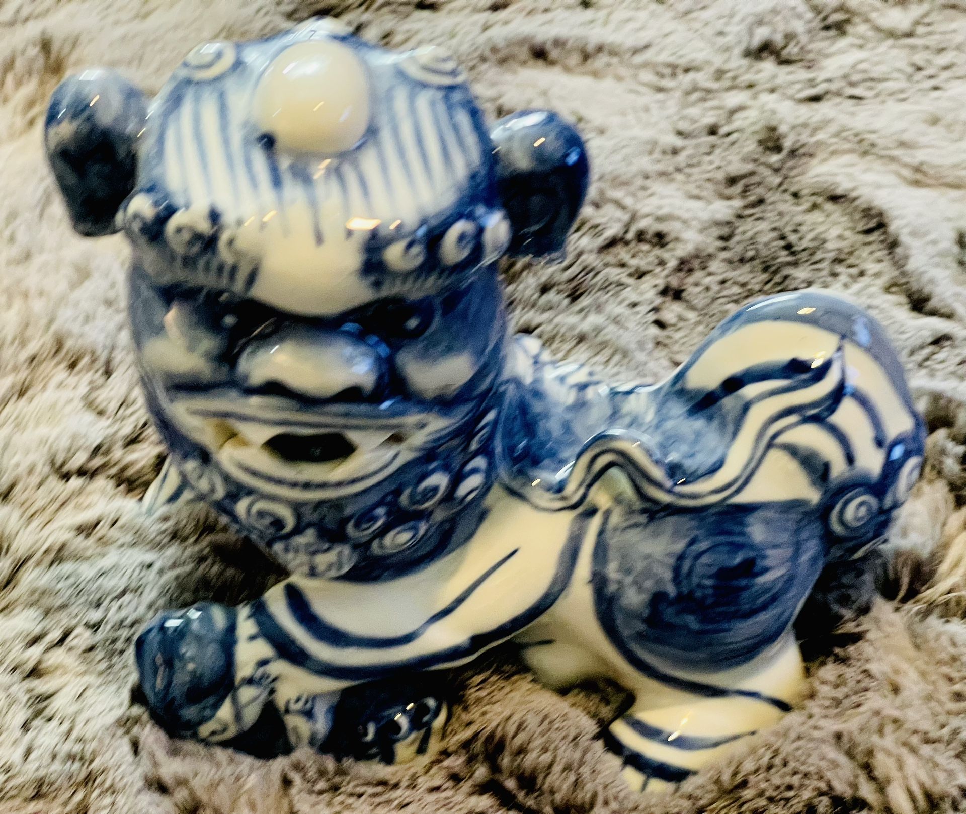 Vintage Chinese Porcelain Foo Dog