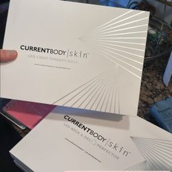 CurrentBody Infrared LED Face and Neck Mask