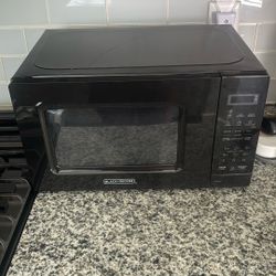 Black and Decker Microwave