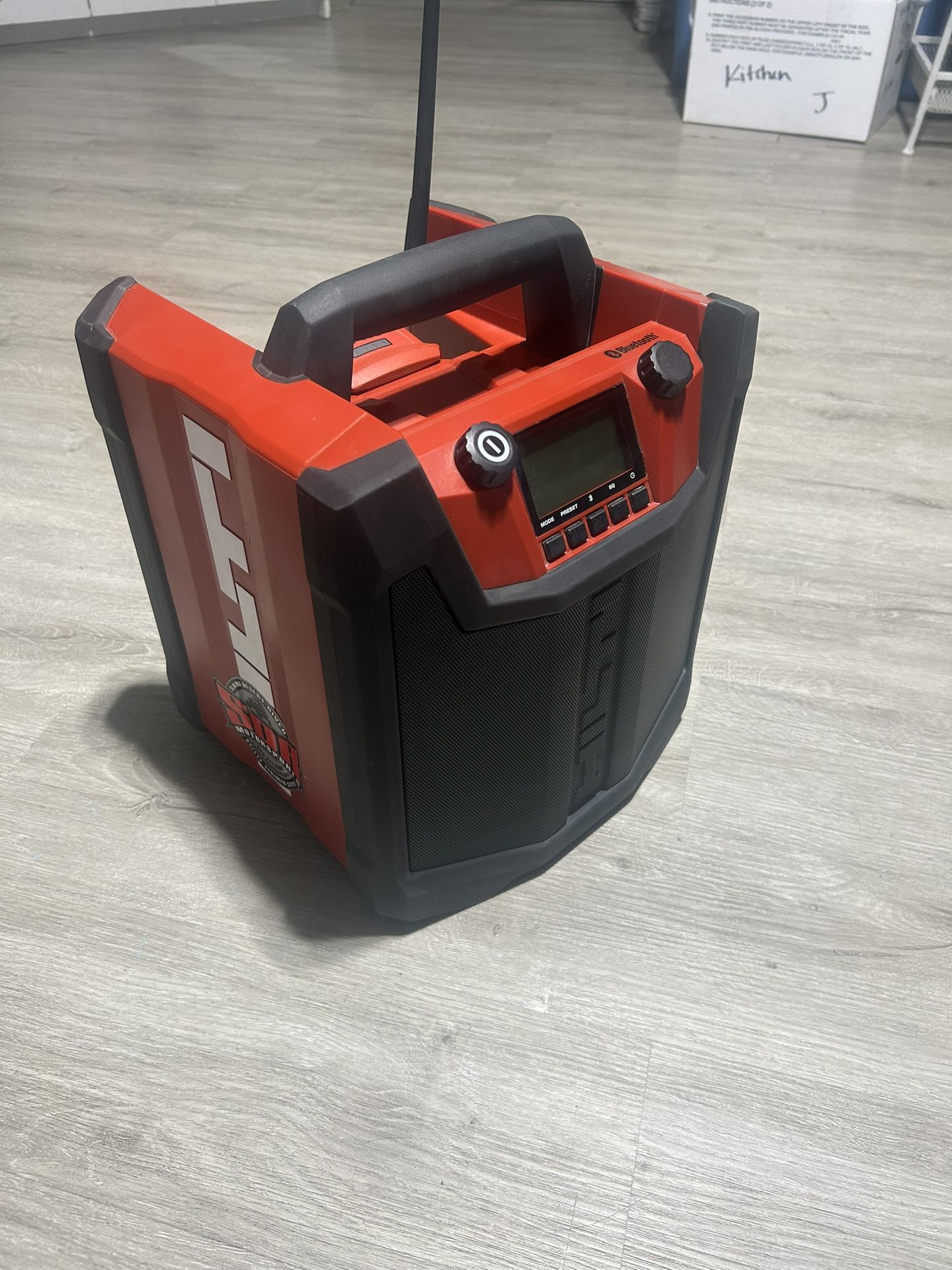 Hilty Bluetooth Radio Battery Included 