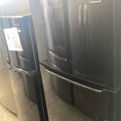 Top Freezer Refrigerator