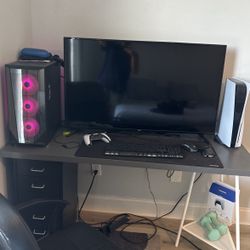 TV 43 Led  with Built-in Chromacast Like Roku