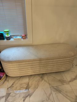 Storage bench
