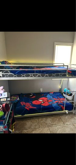 Excellent Condition Metal Kid Bunk Bed Frame