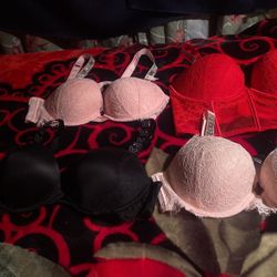 Selling Authentic Bras From Victoria Secret