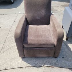 I have this recliner Up For Sale