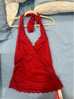Medium Halter Lace Top