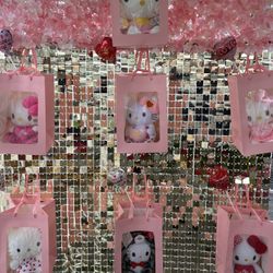 Hello Kitty Plushie Valentine’s day Gift Bags