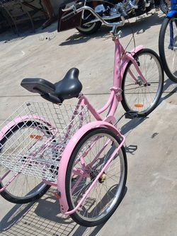 Women's pink foldable bike