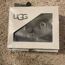Grey Baby Ugg Sandals 2/3