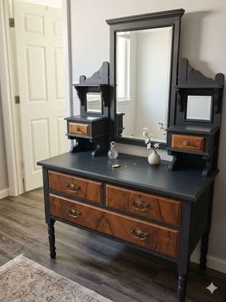 Stunning Antique Vanity Dresser
