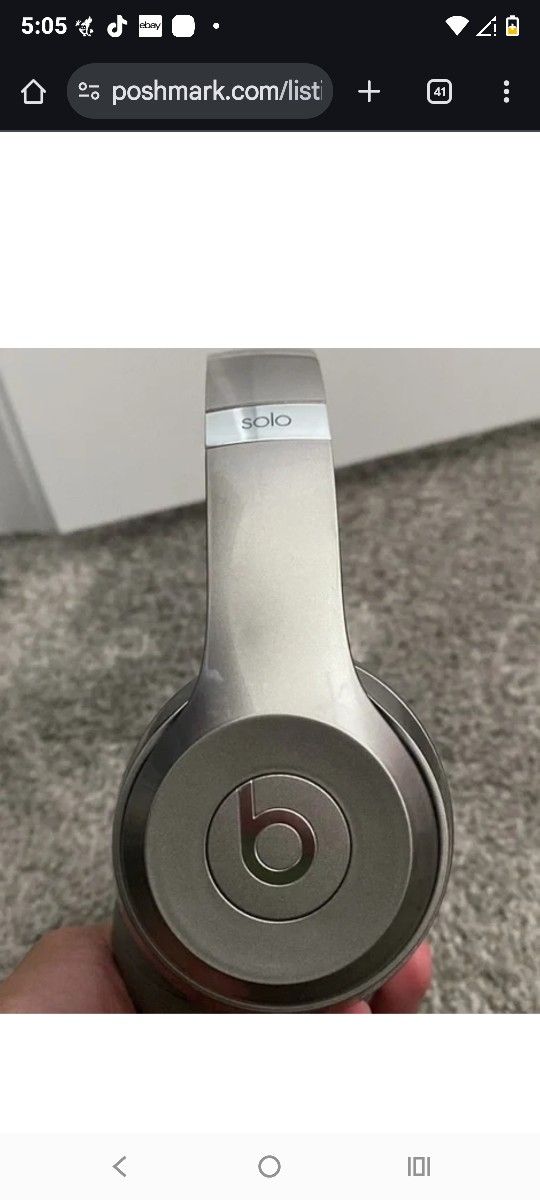 Beats Solo Over The Eat Wireless Headphones 