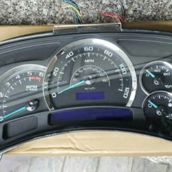 Escalade Platinum Cluster