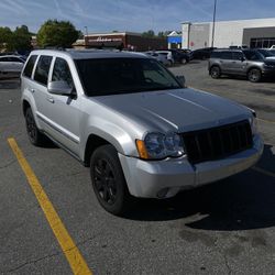 Jeep Grand Cherokee V8 Engine