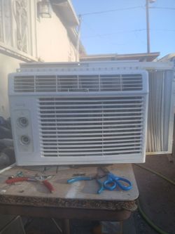 Window ac
