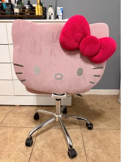 Hello Kitty Desk Chair