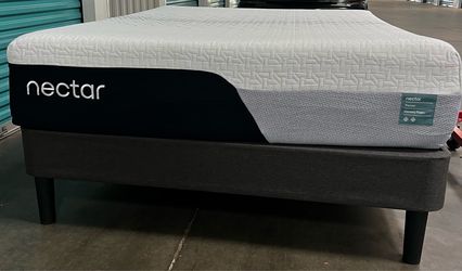 Lovely 💫 QUEEN 💫BED