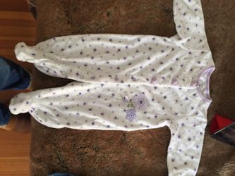 6 months size onesie