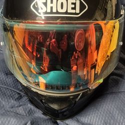 built in Bluetooth size large